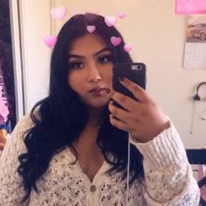 Meet your Posher, Desiree